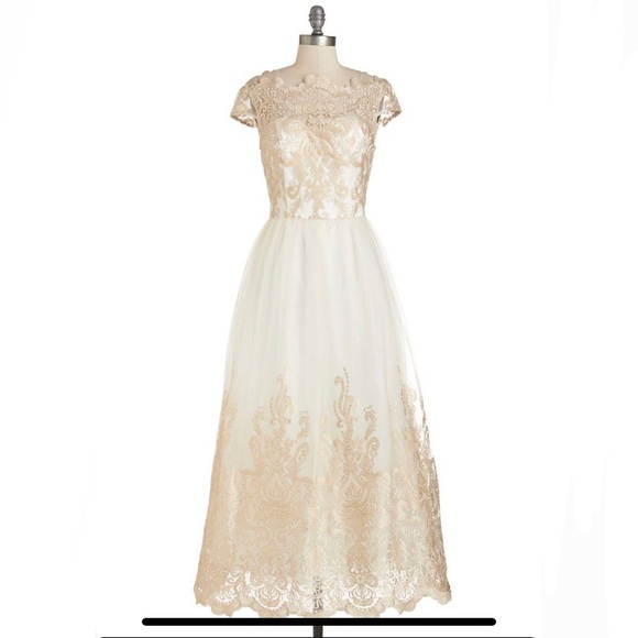 Chi Chi London | Dresses | Chi Chi London Metallic Lace Dress Long |  Poshmark